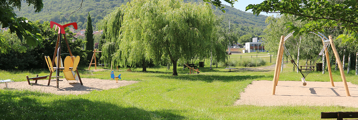 Aire de jeux Plaine du Cessard Volvic