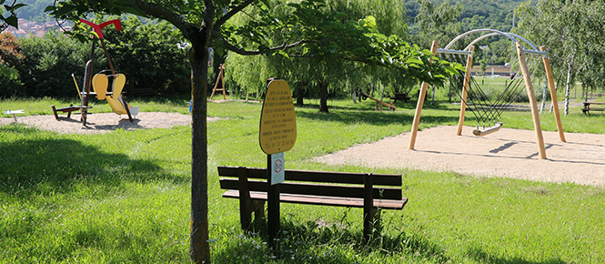 Aire de jeux Plaine du Cessard Volvic